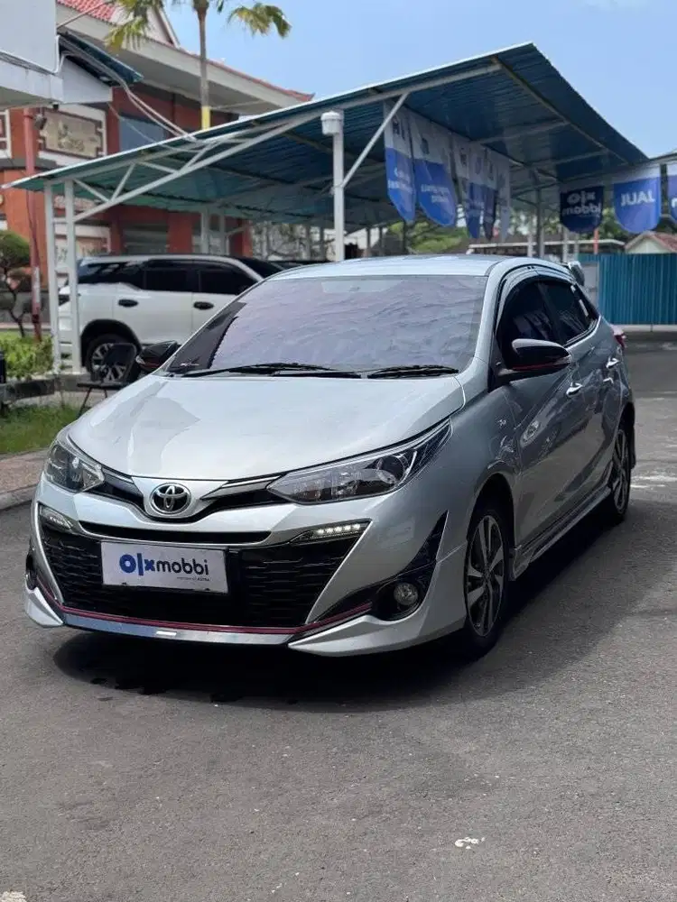 Like New - Toyota Yaris 1.5 TRD Sportivo Bensin AT 2019 Silver