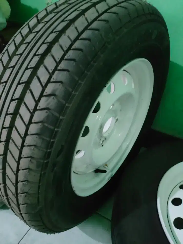 velk,velg, velek kaleng ex kijang mulus