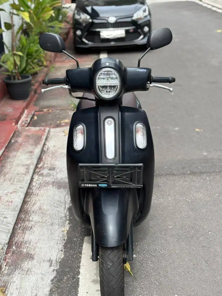 FAZZIO 2024 hitam keyless