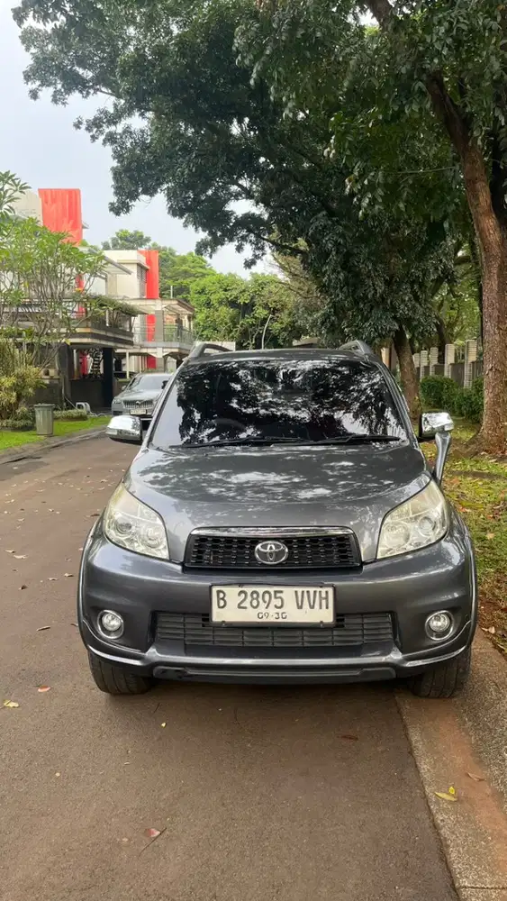 Toyota Rush 2013 Bensin