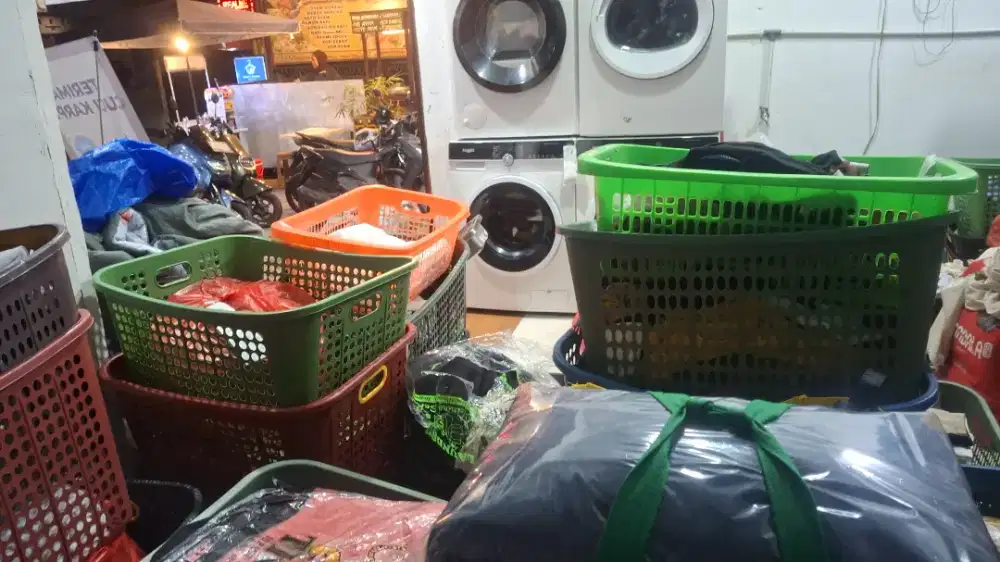 FRELANCE SETRIKA UAP