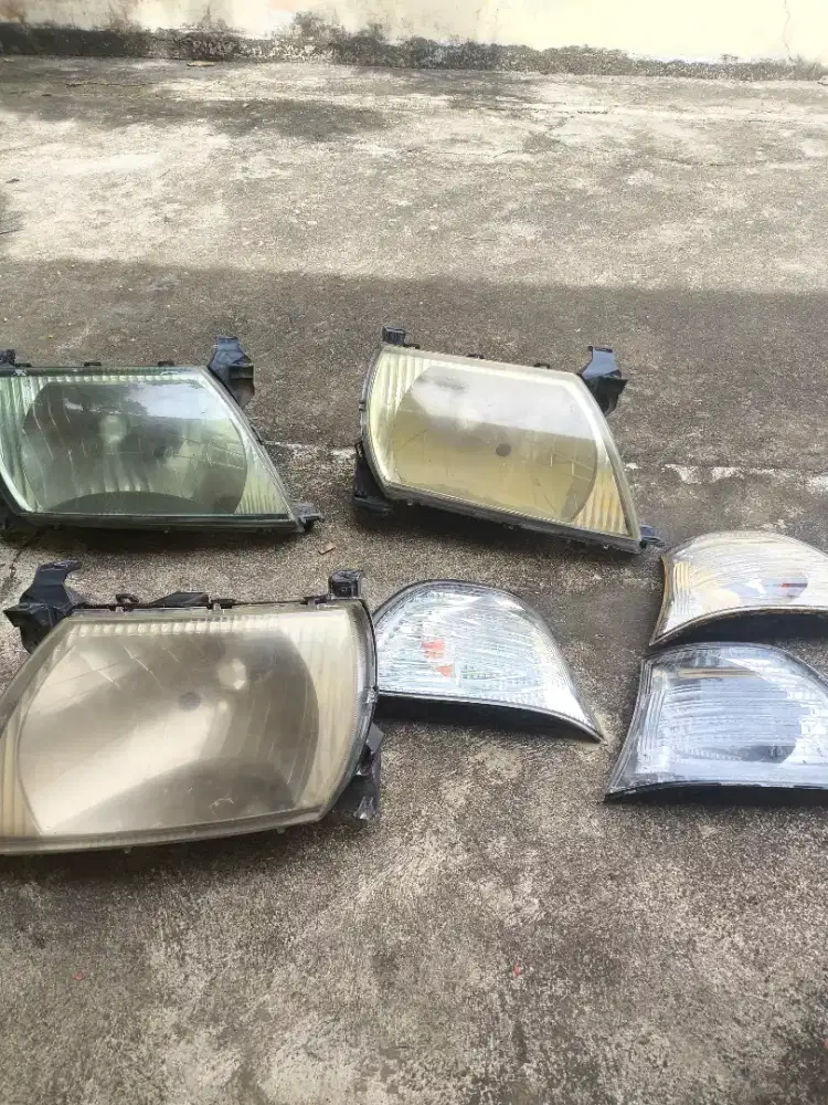 Dijual lampu kijang kapsul 2003