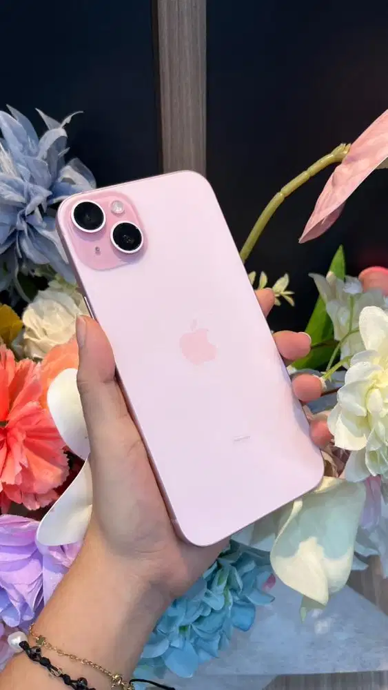 Iphone 15 plus 256gb pink ex resmi indo