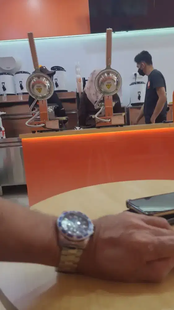 Dicari karyawan yg bisa buat bakso atau ex karyawan mixue,bing xua