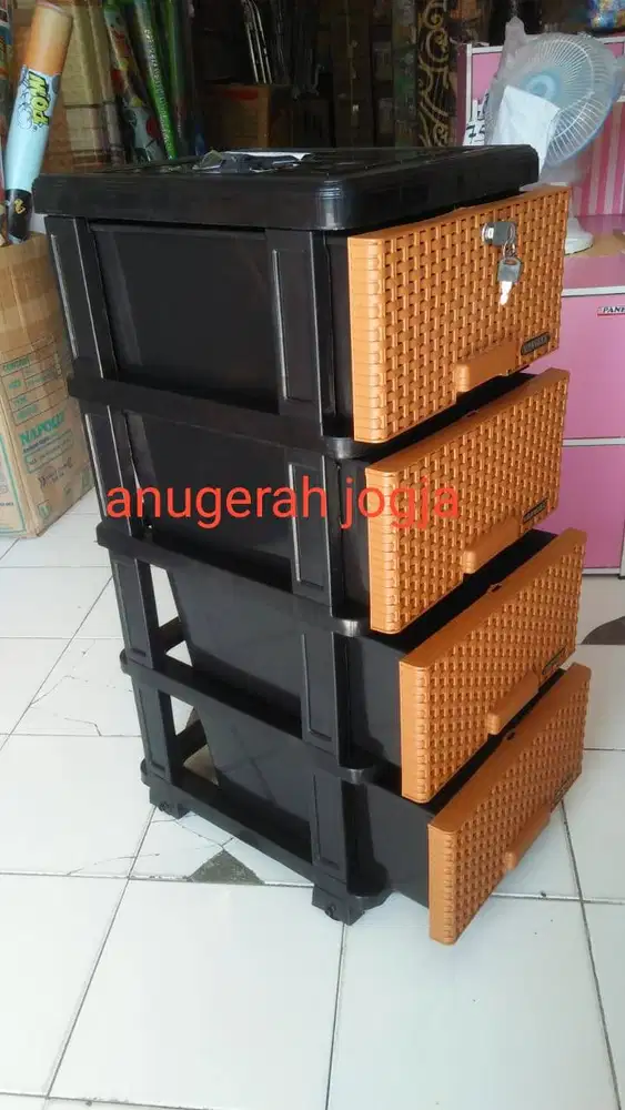 NAPOLLY LACI SUSUN 4