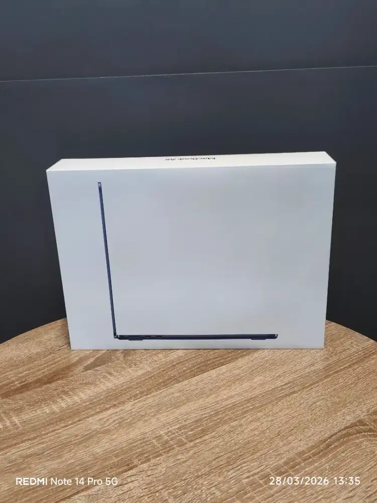 MACBOOK AIR M2 2022 13 RAM 16/256GB NTB