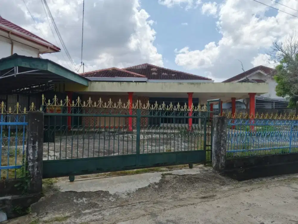 SEWA RUMAH JALAN DEMANG LEBAR DAUN PALEMBANG