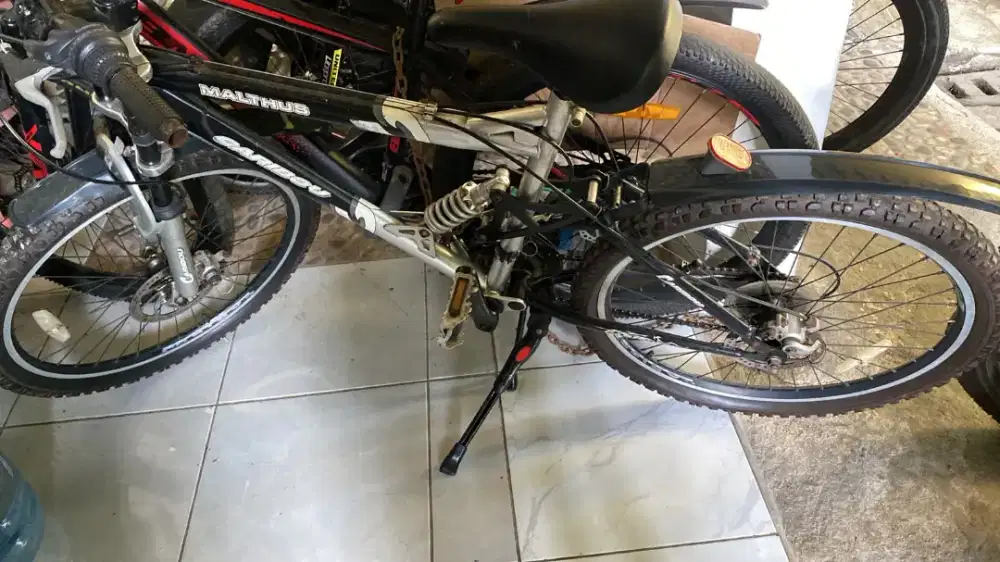 Sepeda bekas masih bagus