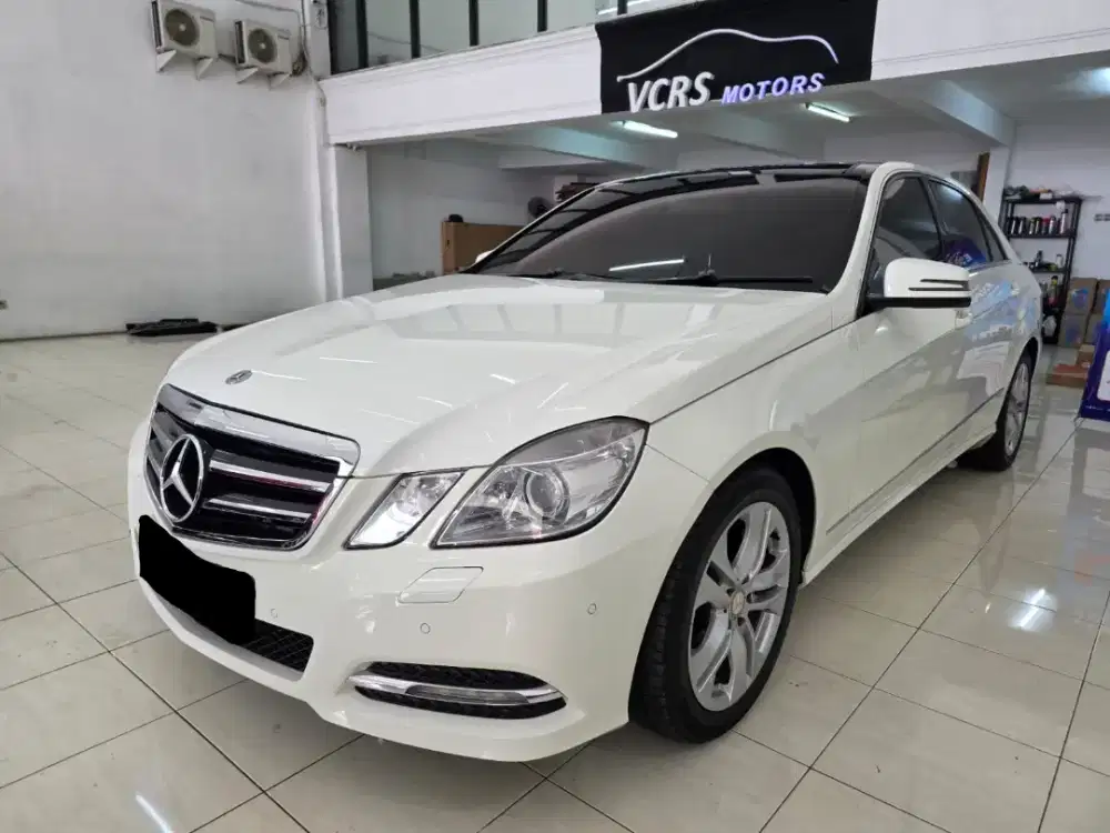 KM 74rb ANTIK MERCY E200 W212 AVANTGARDE 2011 LIAT PASTI COCOK