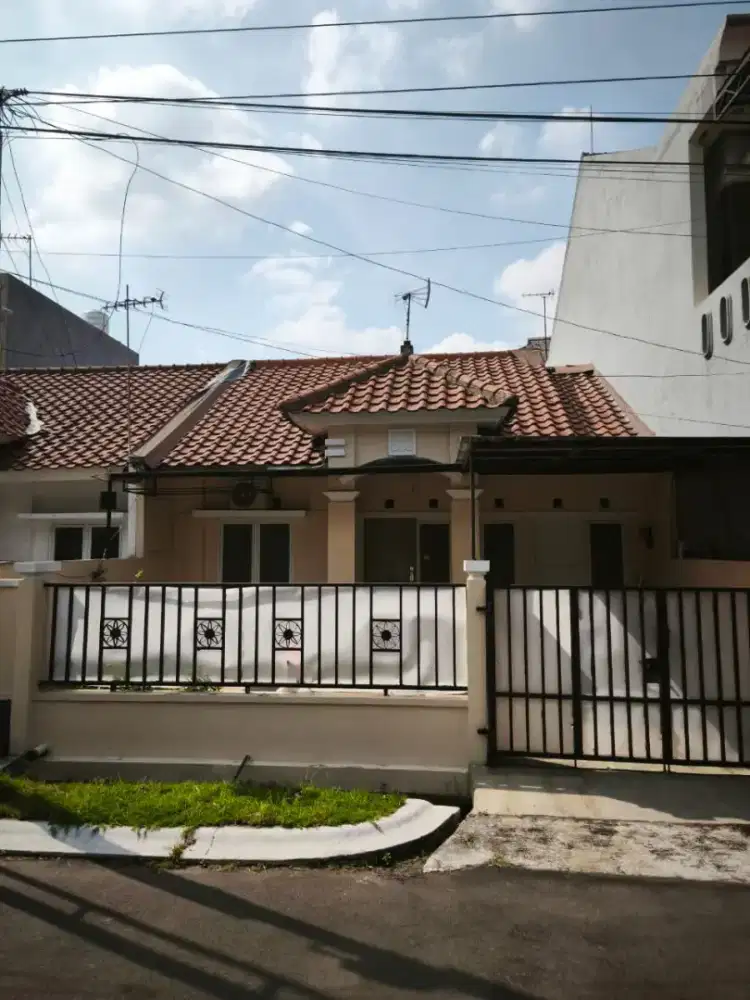 Jual Cepat Lokasi Strategis Harapan Indah Regency 1,5 lantai