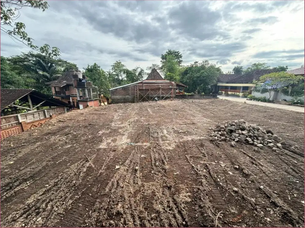 Tanah Sleman Utara 3 Menit UII Pusat