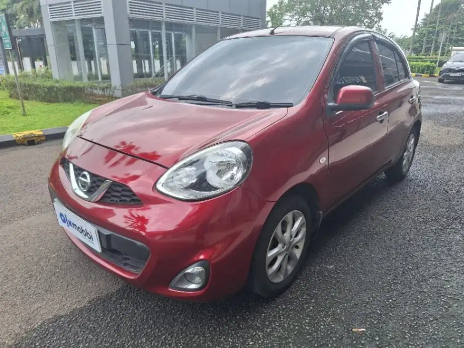 LOW DP Nissan March 1.2 L Bensin-AT 2015 YVU