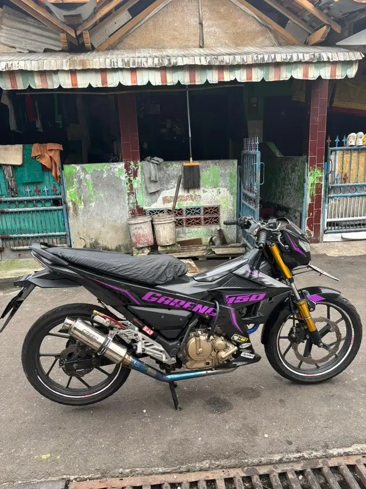 Suzuki satria fu injeksi