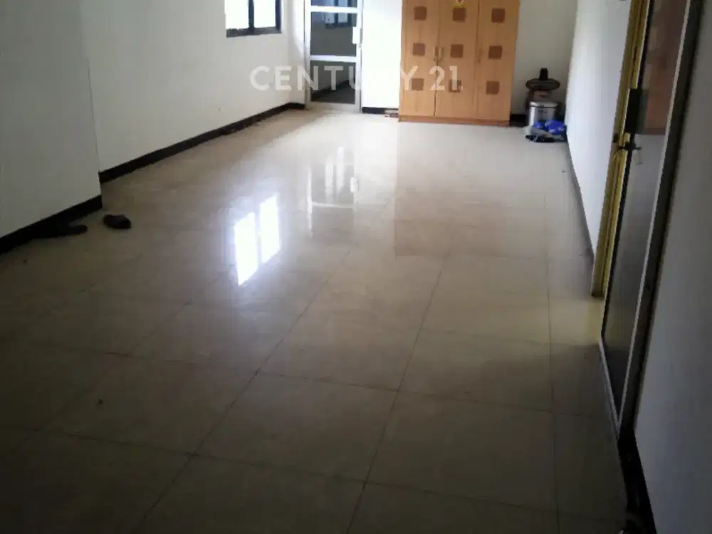 Gudang Siap Pakai 2 Akses Pintu Di Kawasan Industri Jababeka