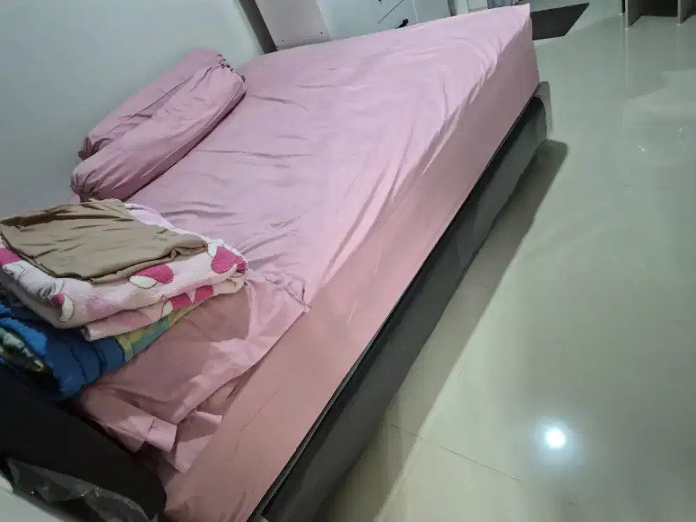 central deluxe kasur 160x200