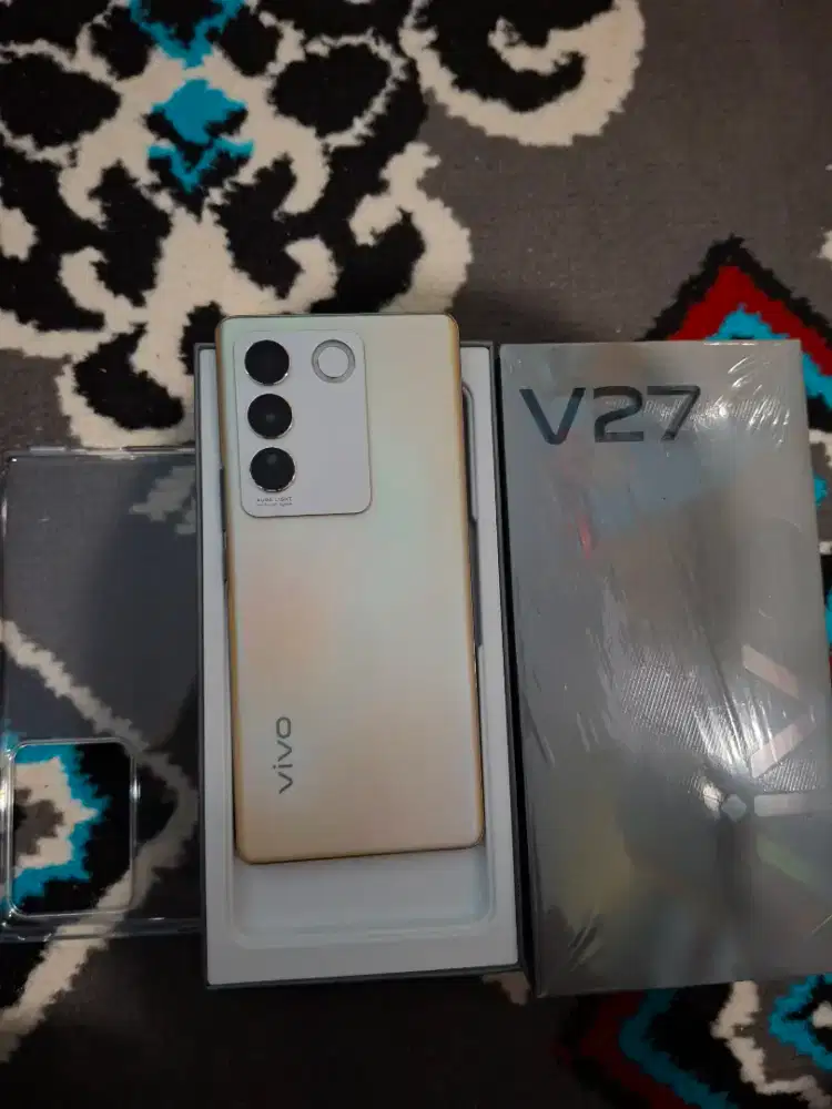 Vivo V27 5G 8+8/256GB fullset ori masih bagus