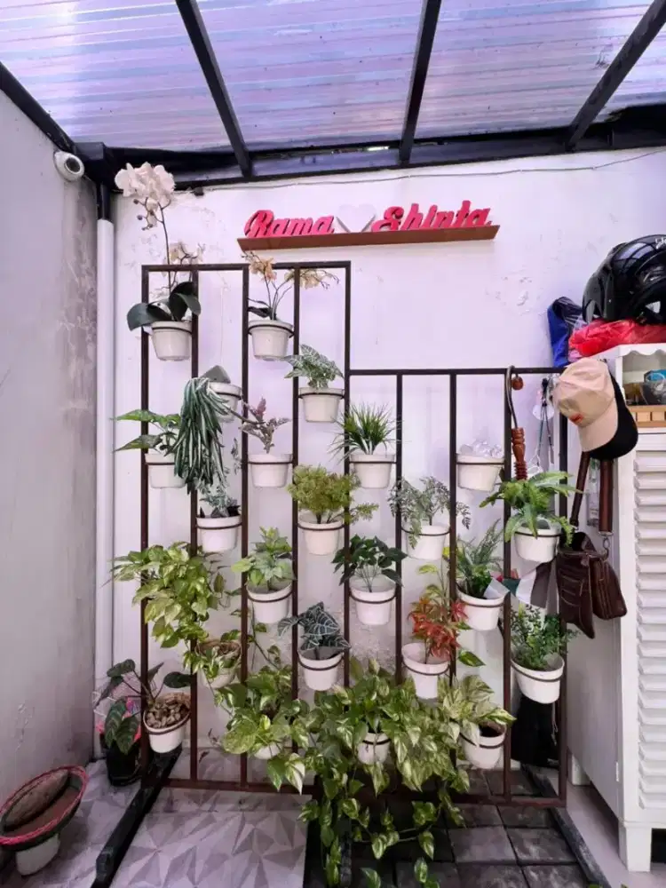 Tempat Tanaman Hias Panjang 1.5 m