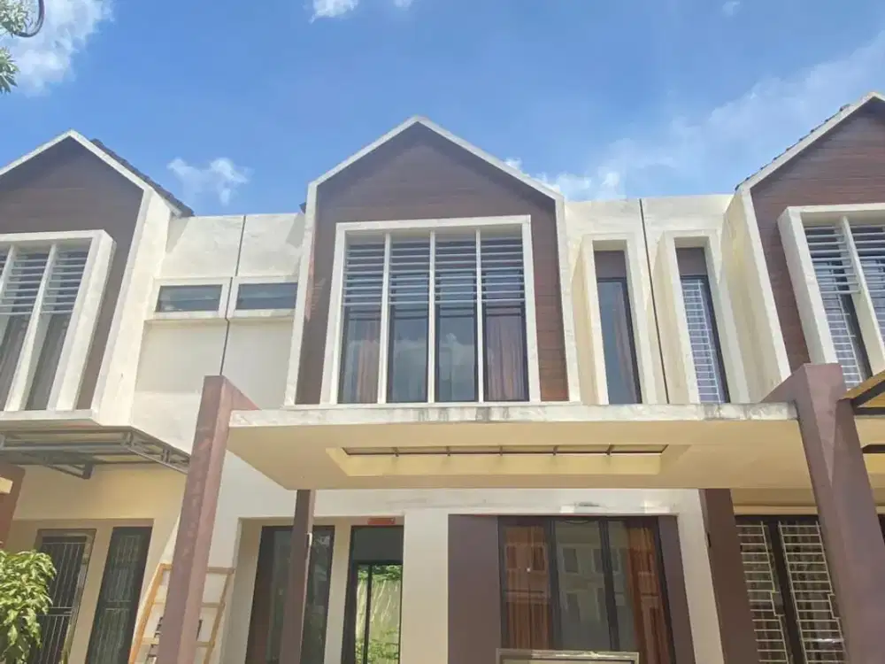 Disewakan Rumah di Permata Riverview , Lubuk Baja