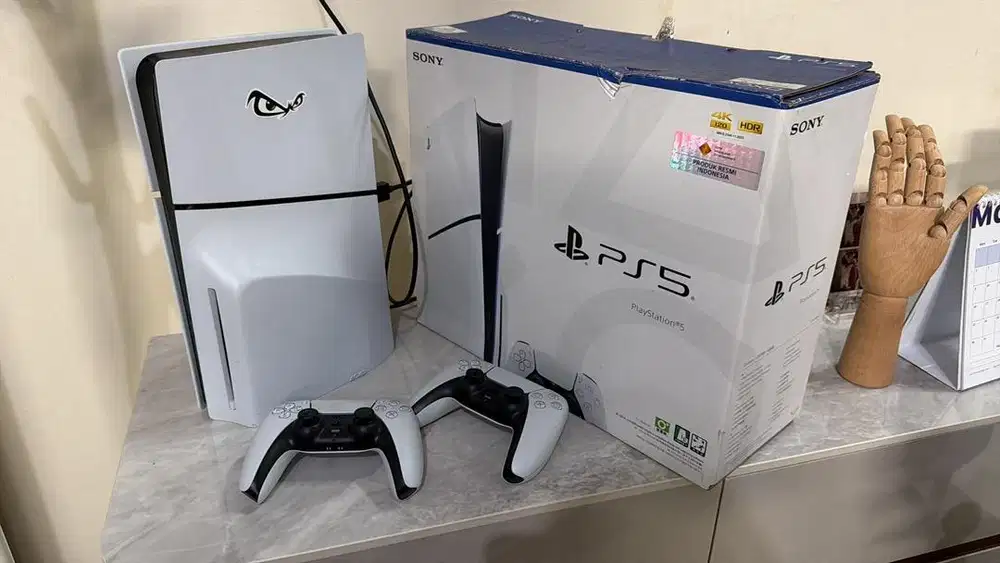 Playstasion 5 Model Slim