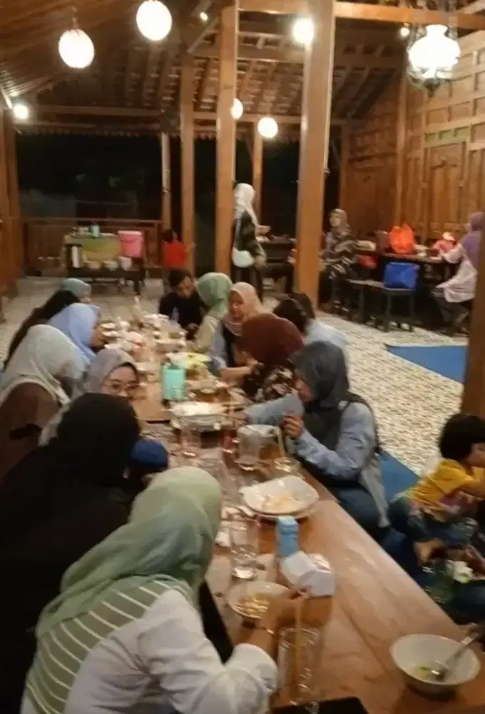DISEWAKAN warung makan