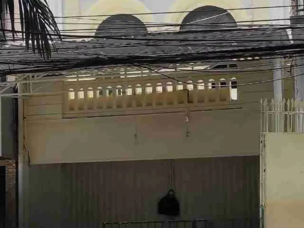 Disewakan Ruko Jalan Raya Mulyosari Lebar 6 Murah