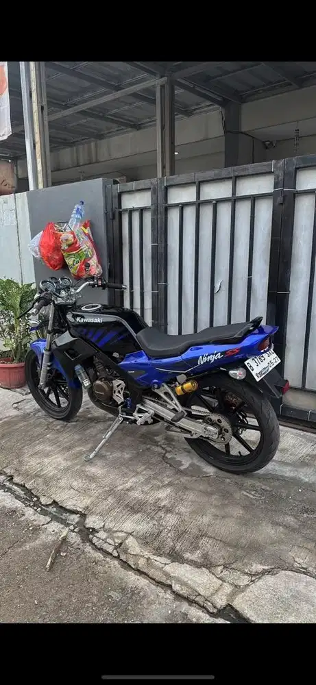 FOR SALE NINJA R 2001