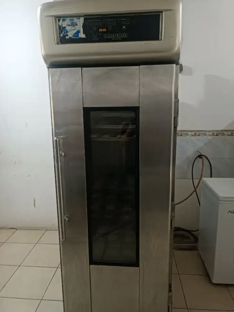 Mesin retarder proofer sinmag 36 tray