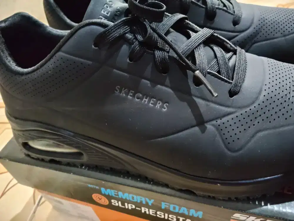 Skechers UNO SR-SUTAL Black