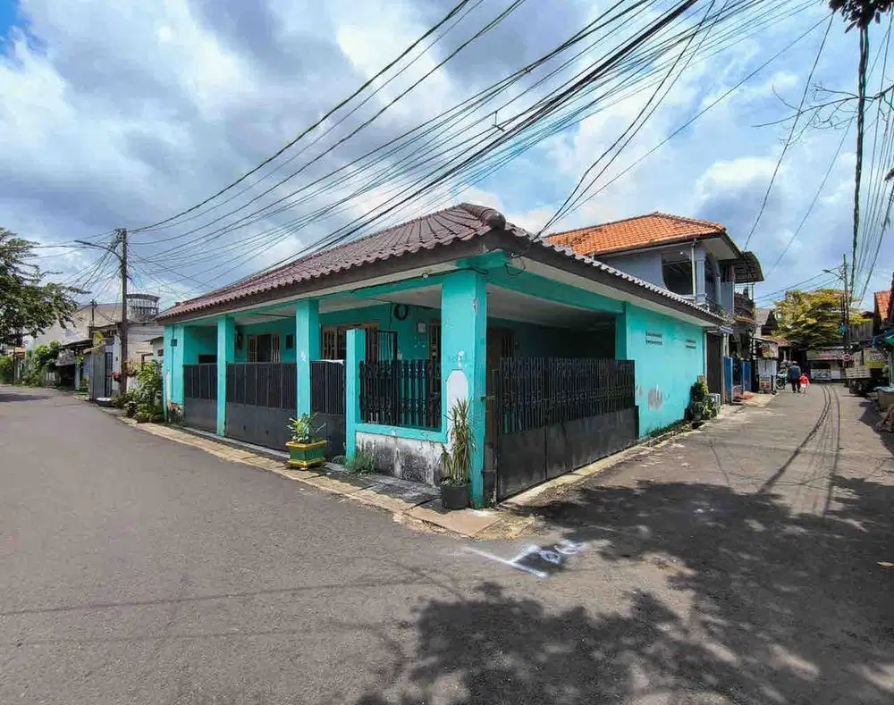 Di Jual Cepat Rumah Siap Huni di Petukangan Selatan (Lokasi Strategis)