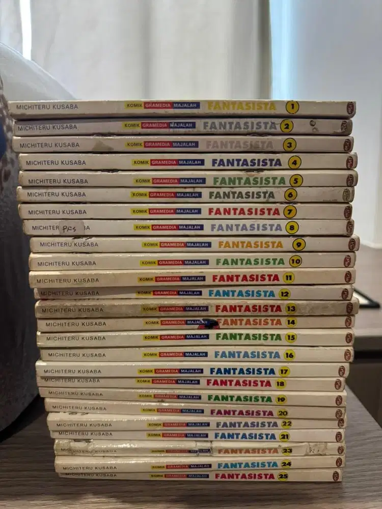 Komik Fantasista Vol 1-25