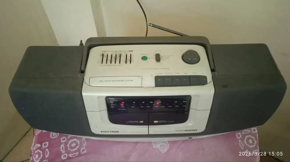 Polytron Grand Bazzoke radio tape jadul