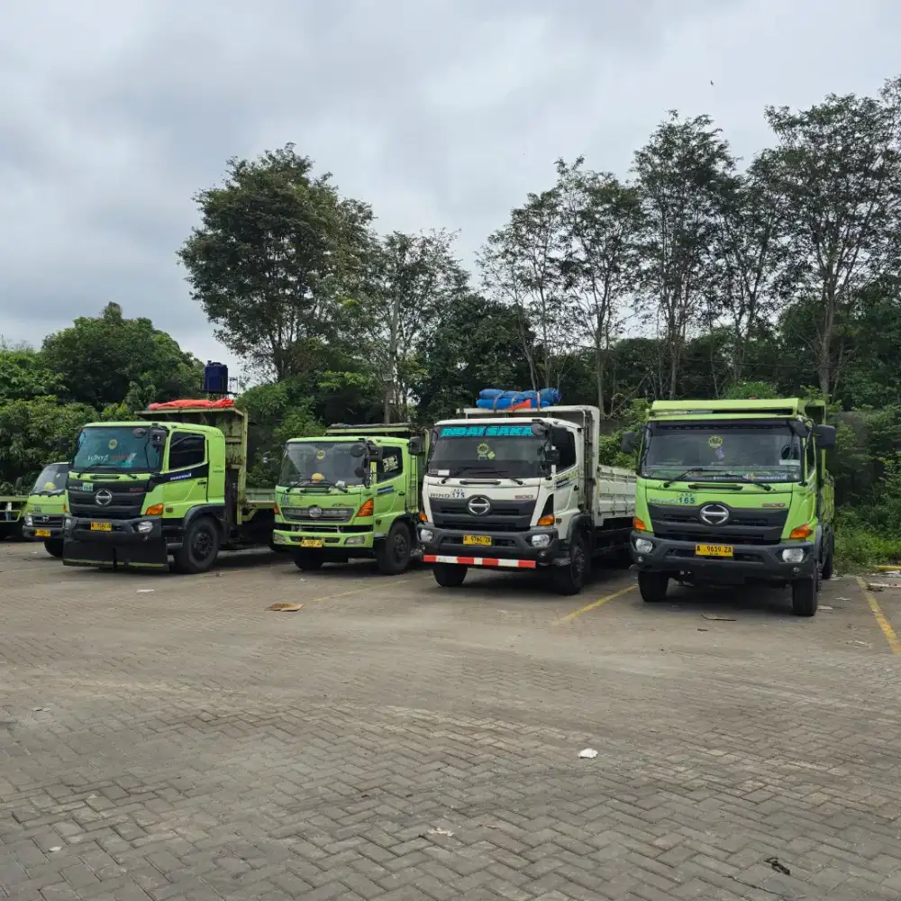 Sewa truk tronton 10 roda muatan max 25 ton