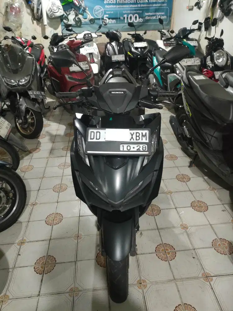 Honda Vario cbs 160cc 2023 hitam