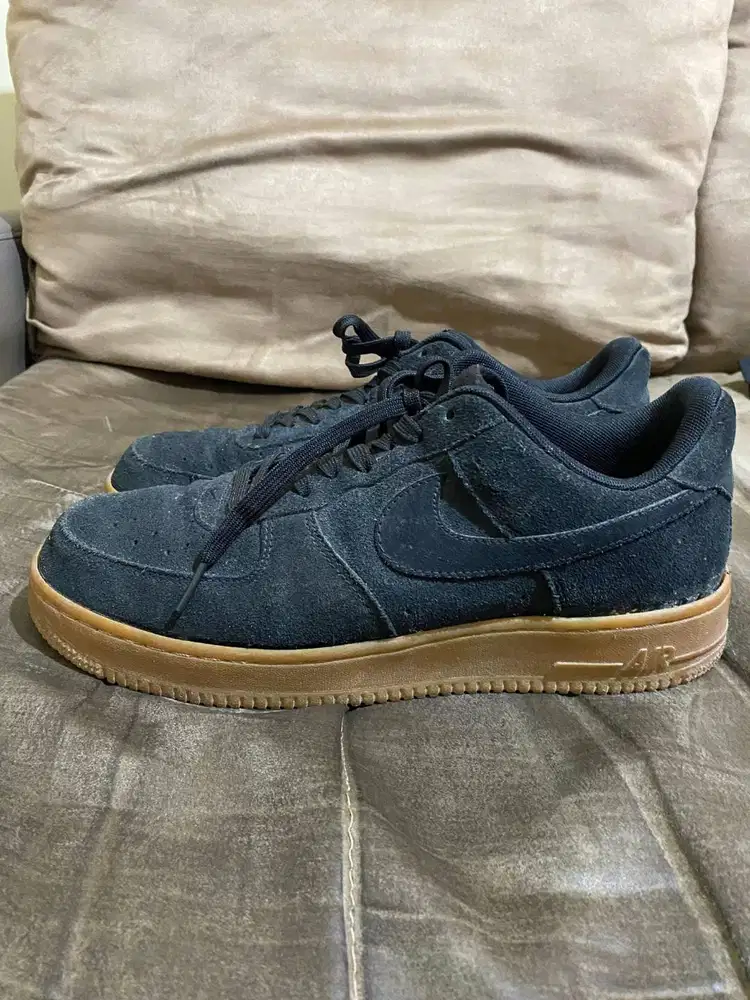 WTS – Nike Air Force 1 Low Black Suede Gum