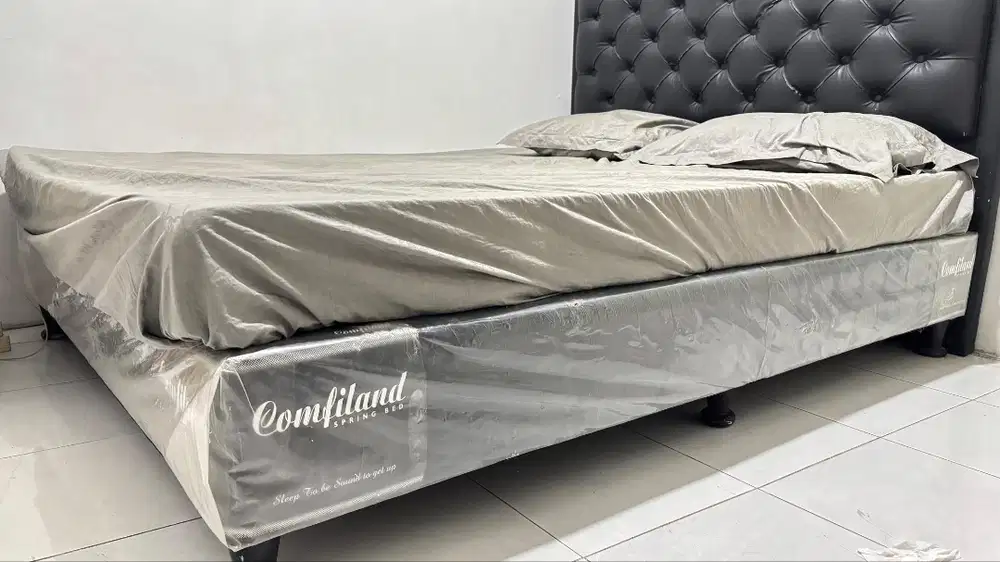 Dipan Uniland Queen Size 160 x 200 Gratis Kasur