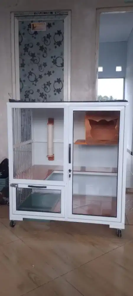 kandang kucing alumunium mewah