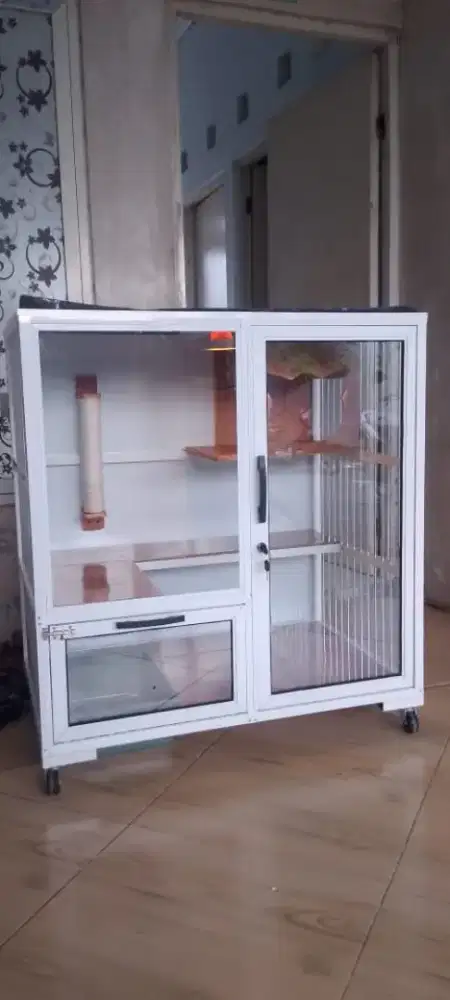 kandang kucing alumunium mewah