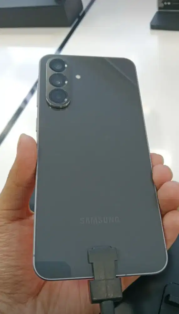 SAMSUNG Galaxy A56 5G