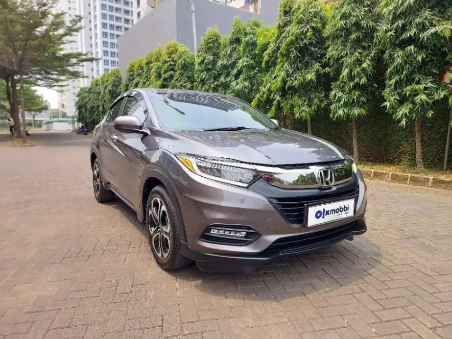 DP 5% Honda HR-V 1.5 SE Bensin-AT 2022 Abu CRKFB