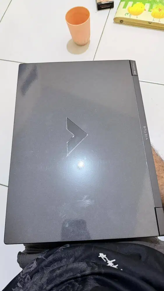LAPTOP GAMING VICTUS 15 AMD RYZEN