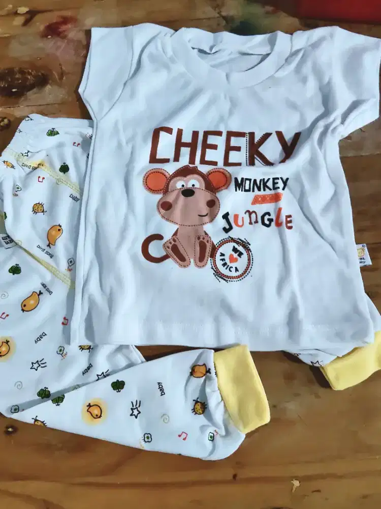 Set Baju dan Celana Bayi/Anak – 3 Set Baru, Lengkap dan Nyaman