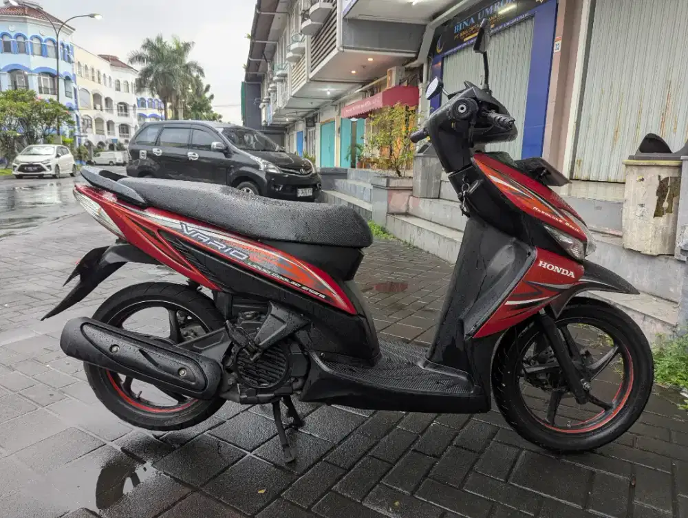 Vario 110 2012 Lengkap Mulus  Mesin Jos Siap Pake No Minus