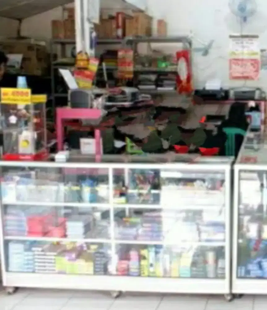 Dibutuhkan karyawati untuk toko ATK & fotocopy