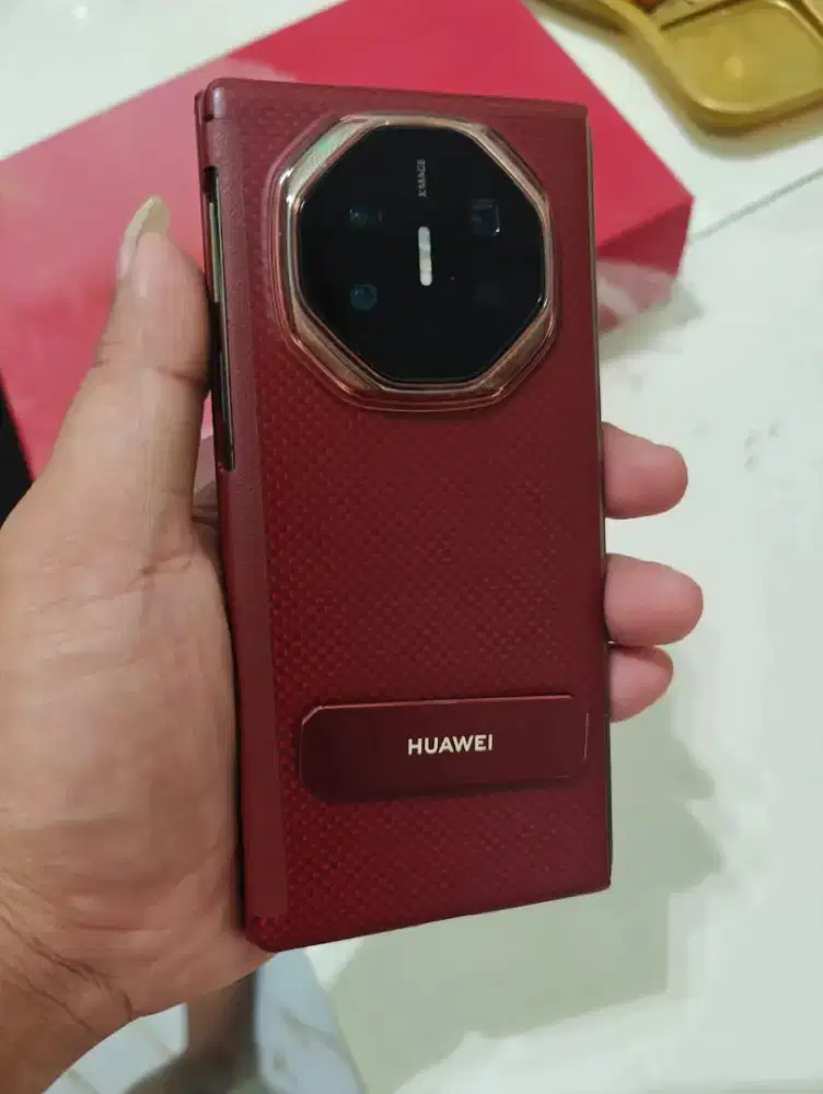 For sale Huawei mate xt ultimate 16/1TB