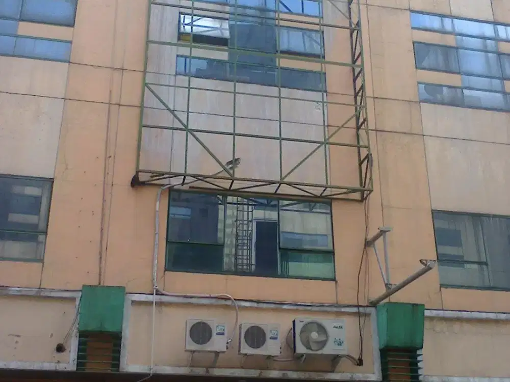 RUKO STRATEGIS PUSAT KOTA DEKAT CIPUTRA WORLD COCOK UTK KANTOR, DISTRIBUTOR, TRAVEL, DEPOT, DLL