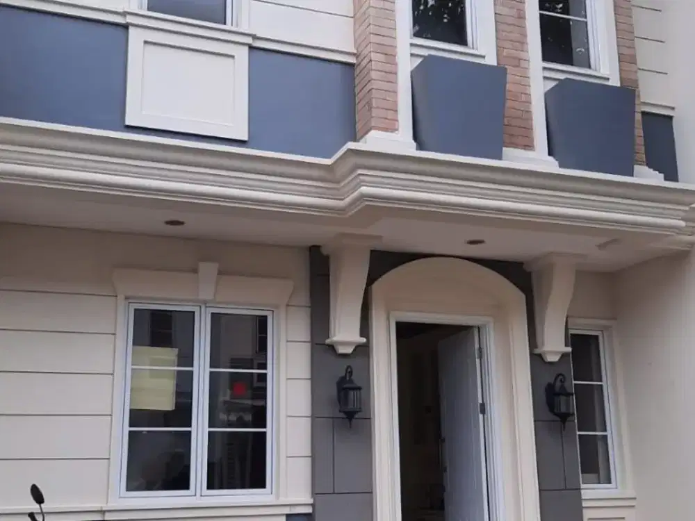 Disewakan Rumah Uk 6X10 Cluster Azura, BSD By Rumah Chinida (Jb)