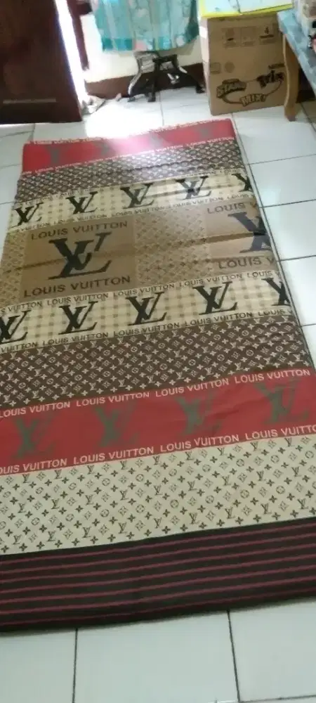 Kasur lantai muat satu orang