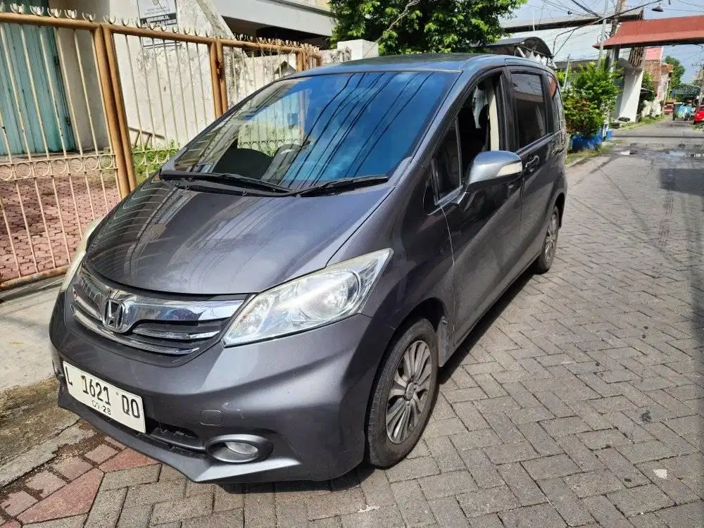 HONDA FREED 1.5 E PSD AC DOUBLE 2013 FULL ORIGINAL TANGAN PERTAMA
