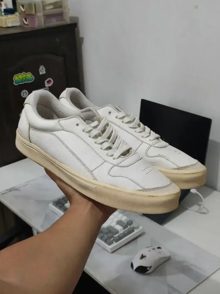 sepatu marque size 46