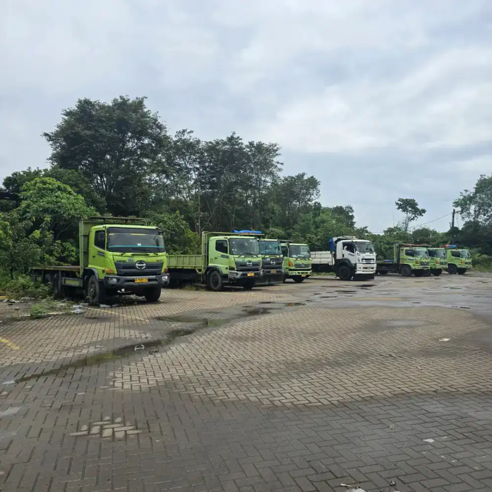 Sewa Tronton losbak atau bak tri way muatan max 25 ton